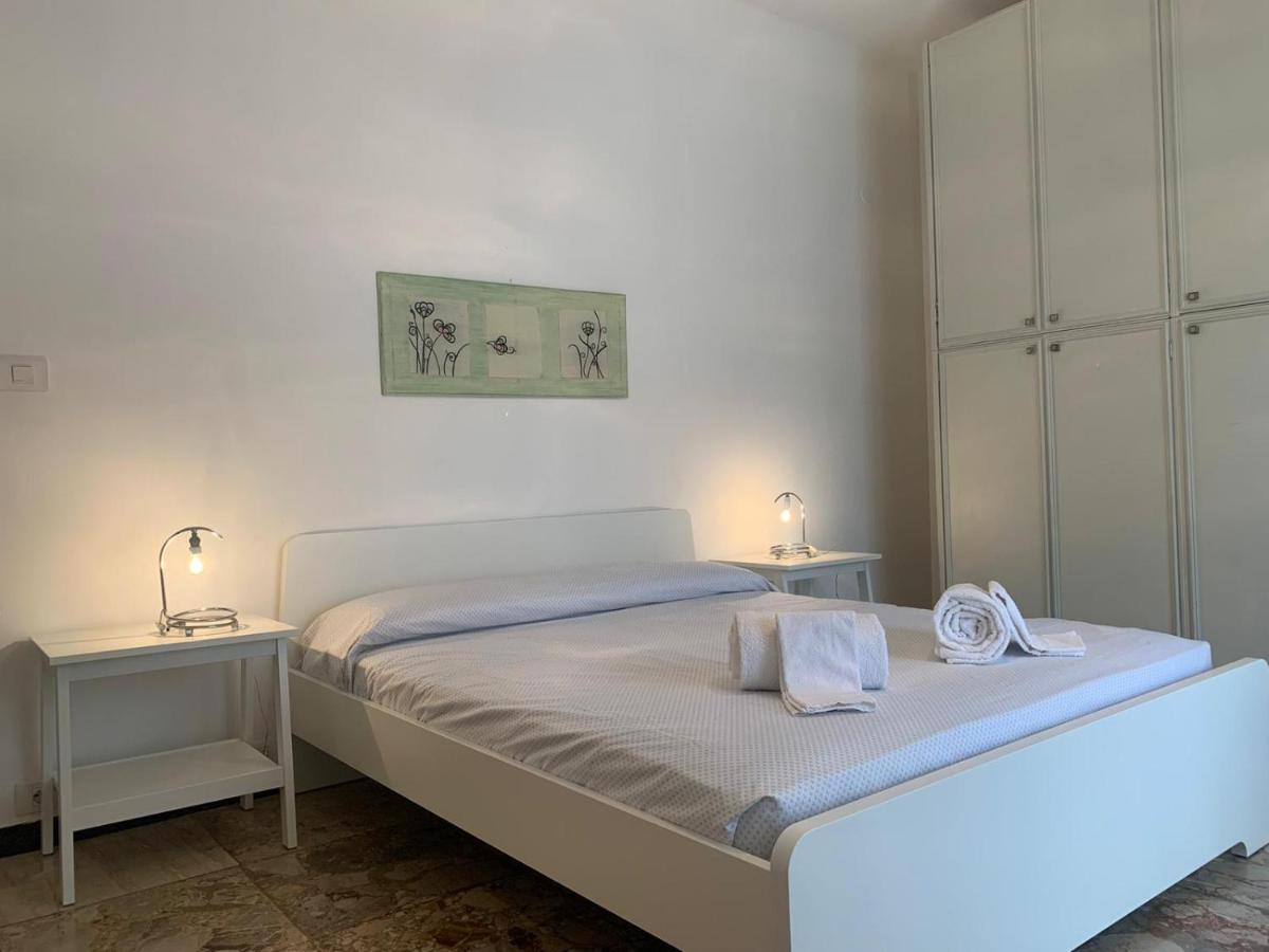 Casa Vacanza! A 50m dal mare! Bordighera Esterno foto